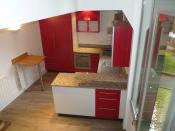 Philippe Nourisson, Menuisier- - agencement-decoration-interieur - catalogue-espace-cuisine - Cuisine rouge et granit