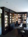 Philippe Nourisson, Menuisier- - agencement-decoration-interieur - catalogue-bureau-bibliotheque - Bibliothèque/cabinet de Curiosité