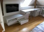Philippe Nourisson, Menuisier- - agencement-decoration-interieur - catalogue-bureau-bibliotheque - Bureau sous rampant