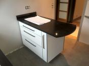 Philippe Nourisson, Menuisier- - agencement-decoration-interieur - catalogue-espace-cuisine - Cuisine stratifié blanc