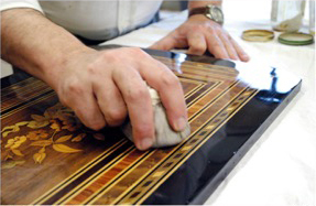 travail de marqueterie traditionnelle - restauration de mobilier, Philippe Nourisson, Menuisier-
