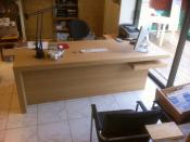 Philippe Nourisson, Menuisier- - agencement-decoration-interieur - catalogue-bureau-bibliotheque - Bureau contemporain en chêne vernis mat