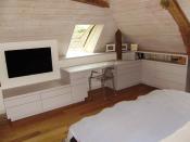 Philippe Nourisson, Menuisier- - agencement-decoration-interieur - catalogue-bureau-bibliotheque - Bureau sous rampant